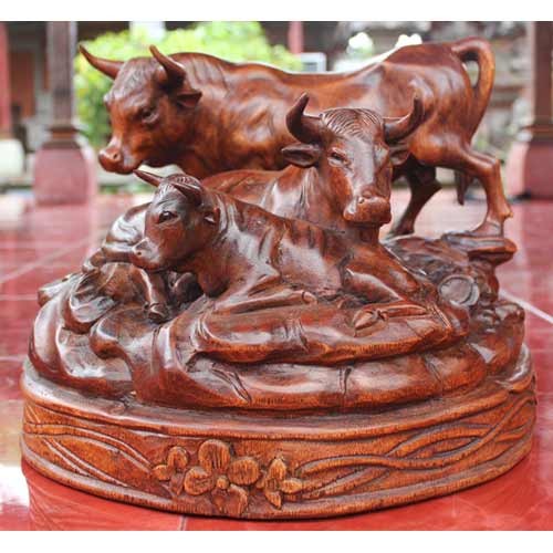 Suar Wood Bull Sculpture Black Forest Style 33cm