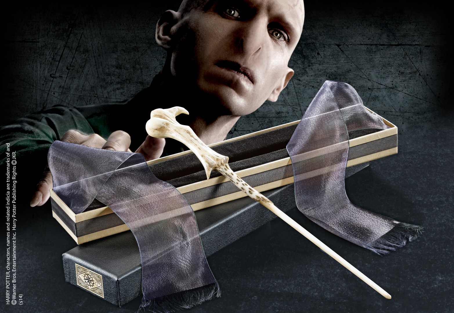 Voldemort Wand in Ollivanders Box