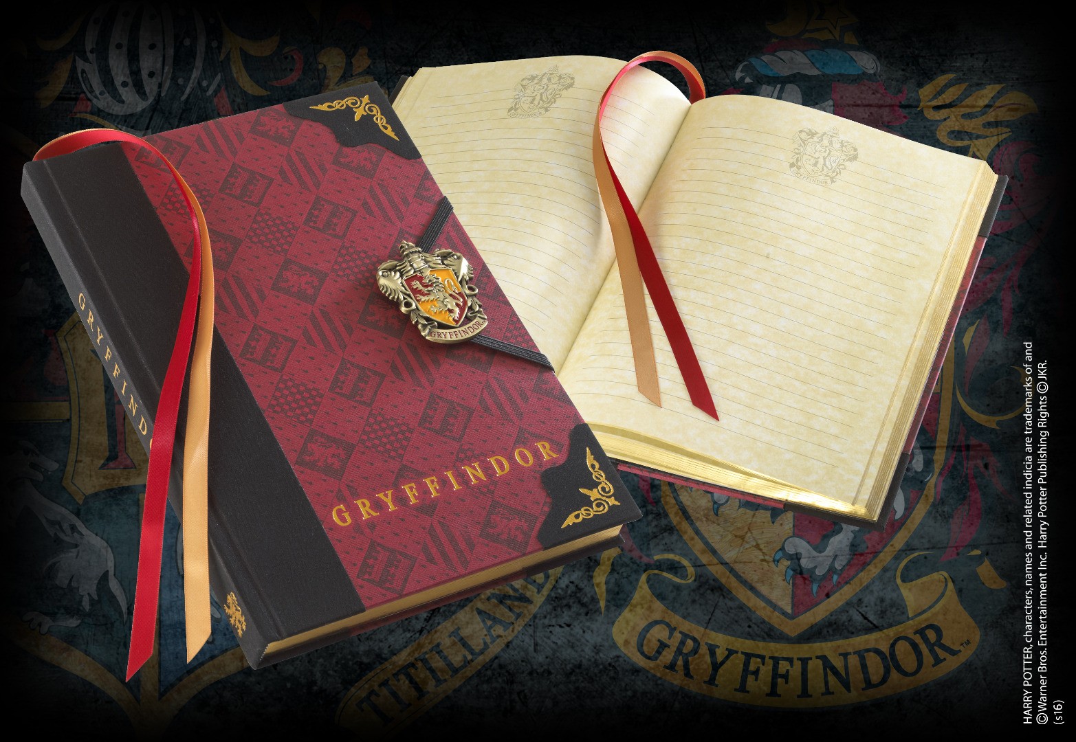 Gryffindor Journal With Enamel Metal Clasp