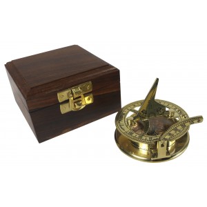 Sundial Compass With Wooden Box 9cm