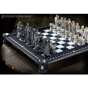 Final Challenge Chess Set