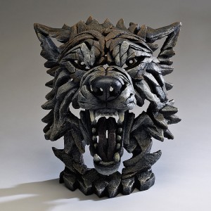 Wolf Bust - Timber - 35.5cm